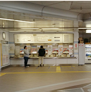 改札出口の様子